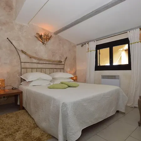 Villa Avec Piscine A Debordement Et Vue Oletta (Corsica)